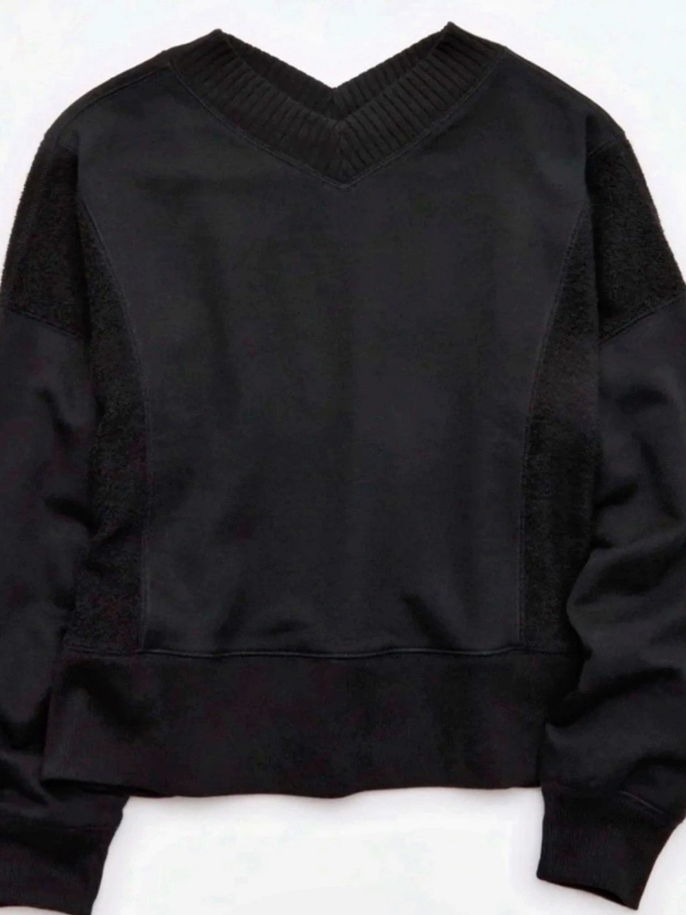 Aerie Après-Chill Black Sweatshirt ribbed V-neckline and textured sides, M